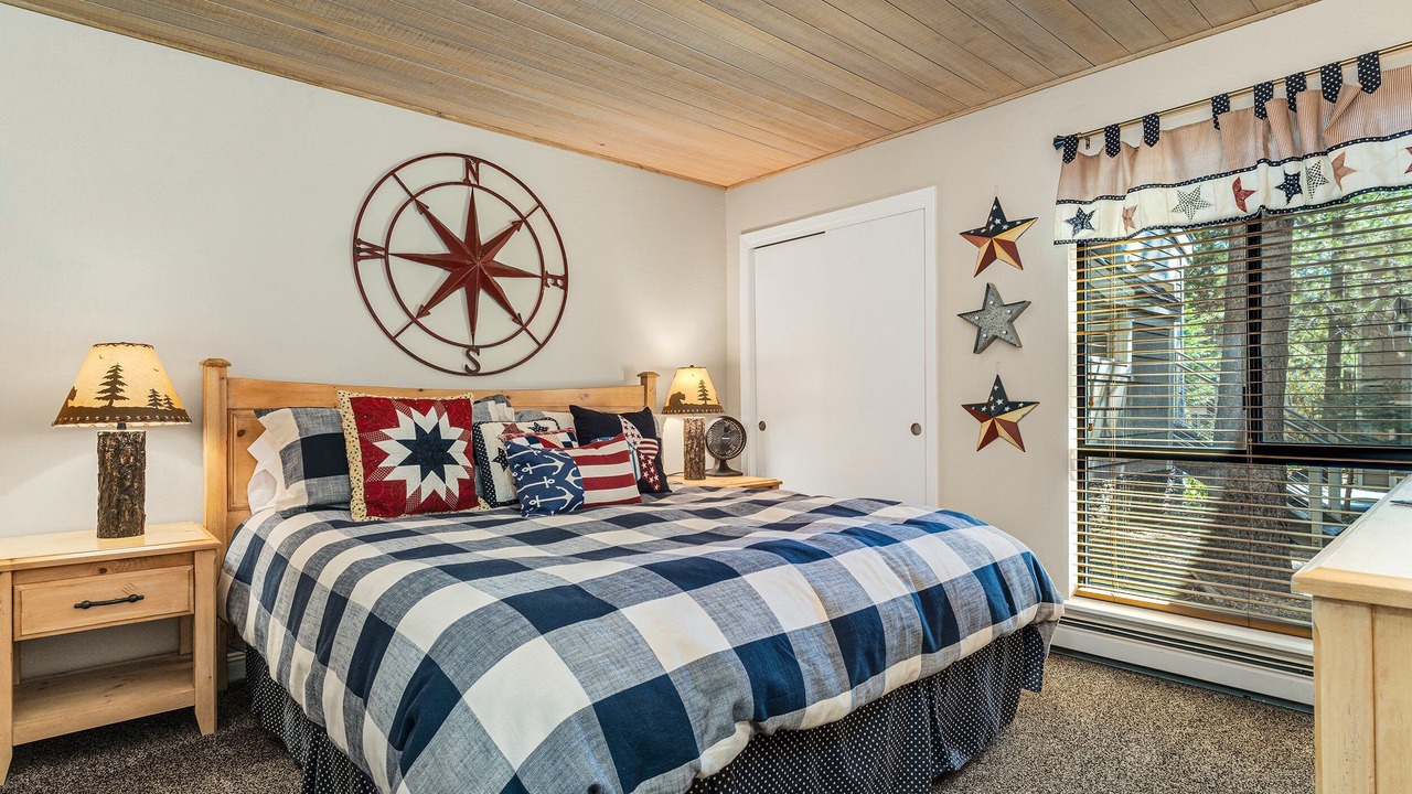 Photo of Bedroom in Incline Village