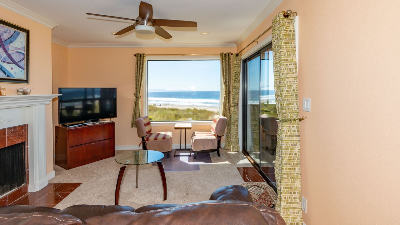 Photo of Livingroom in La Selva Beach