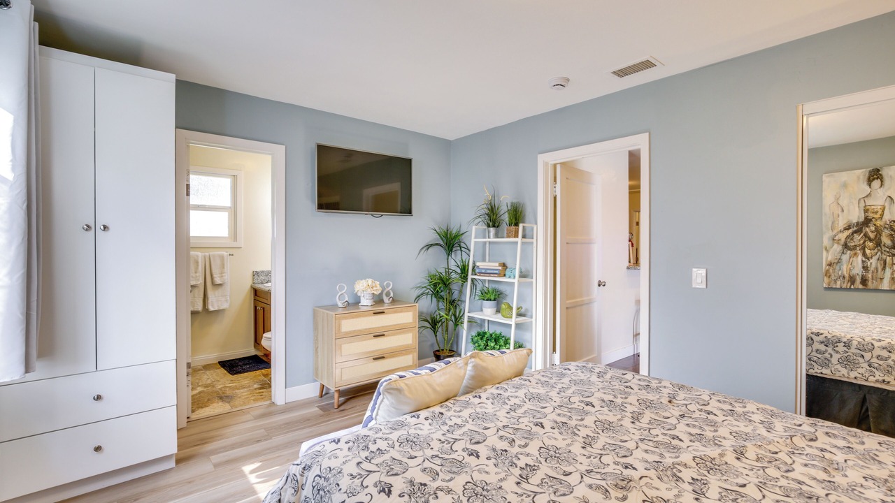 Photo of Bedroom in Lincoln Acres