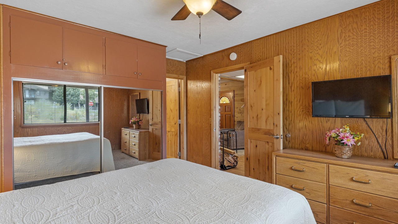 Photo of Bathroom in June Lake