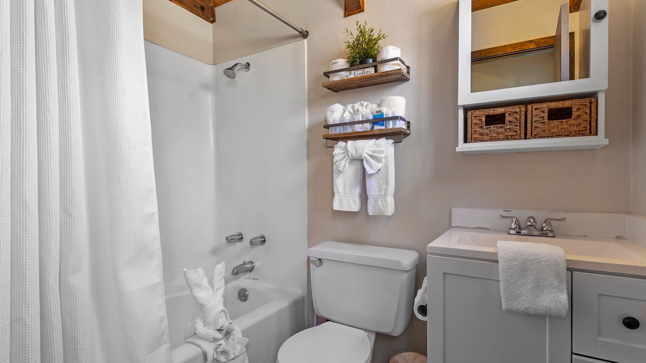 Photo of Bathroom in June Lake