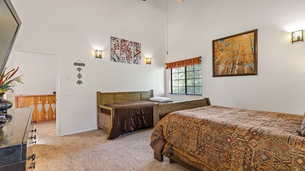 Photo of Bedroom in June Lake