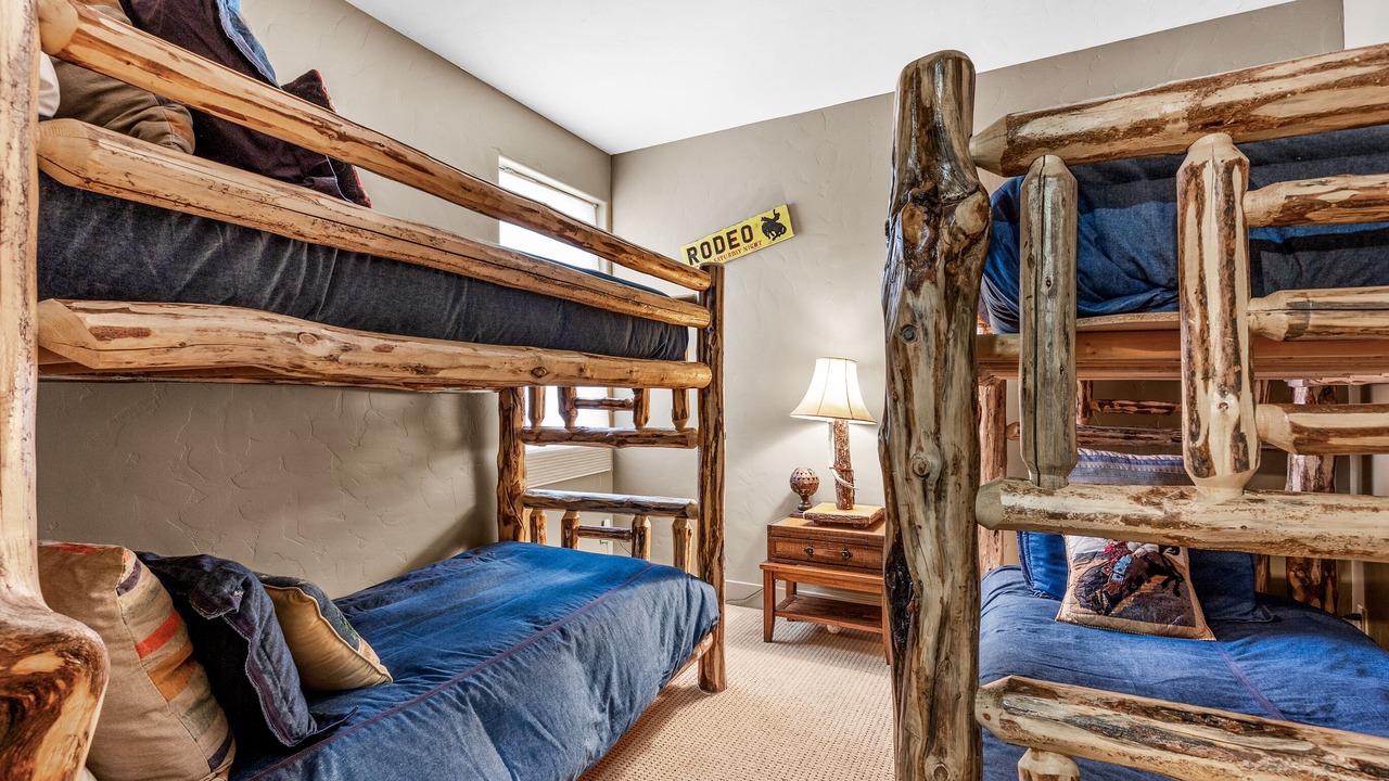 Photo of Bedroom in June Lake