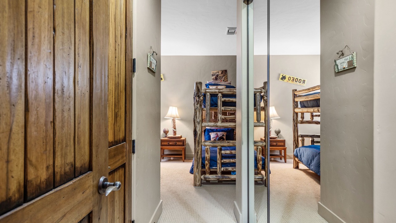 Photo of Bedroom in June Lake