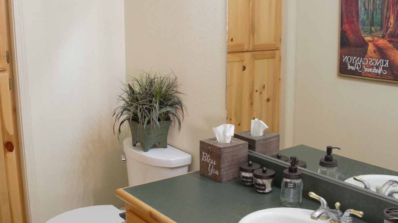 Photo of Bathroom in Shaver Lake