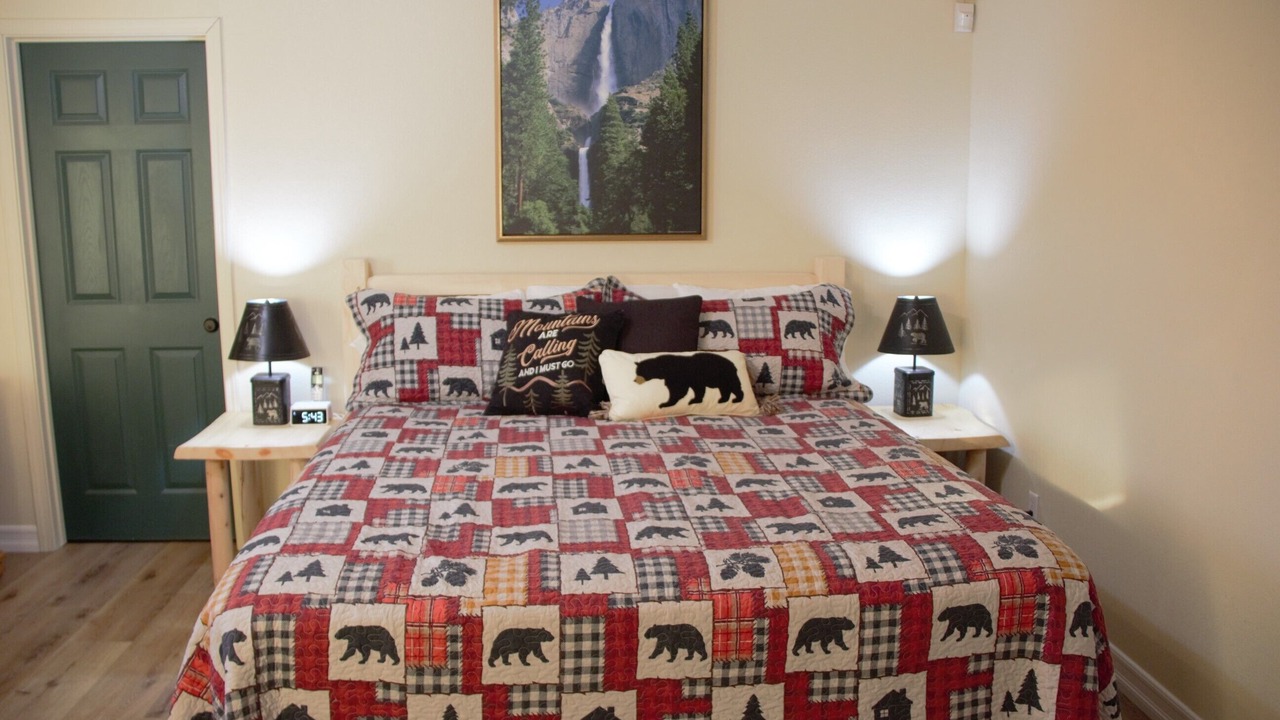 Photo of Bedroom in Shaver Lake