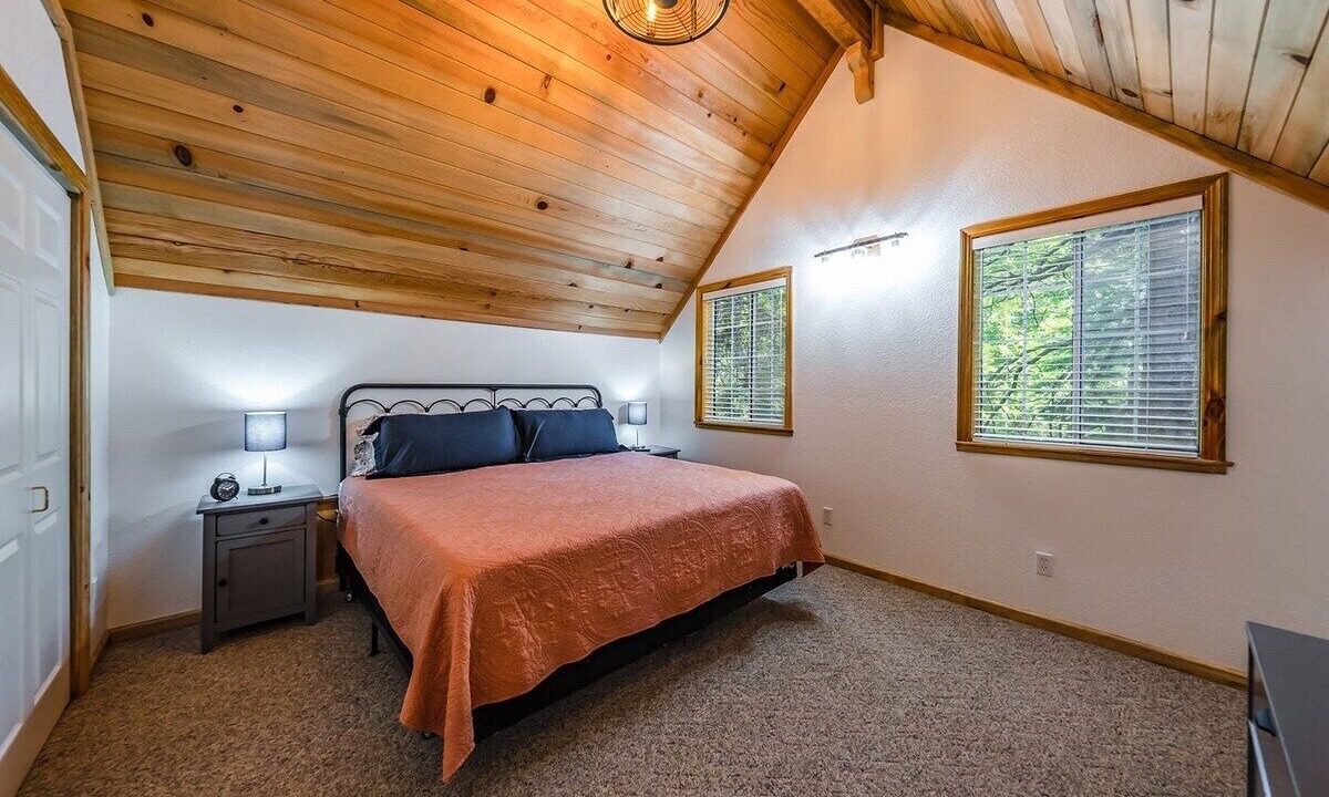 Photo of Bathroom in Shaver Lake
