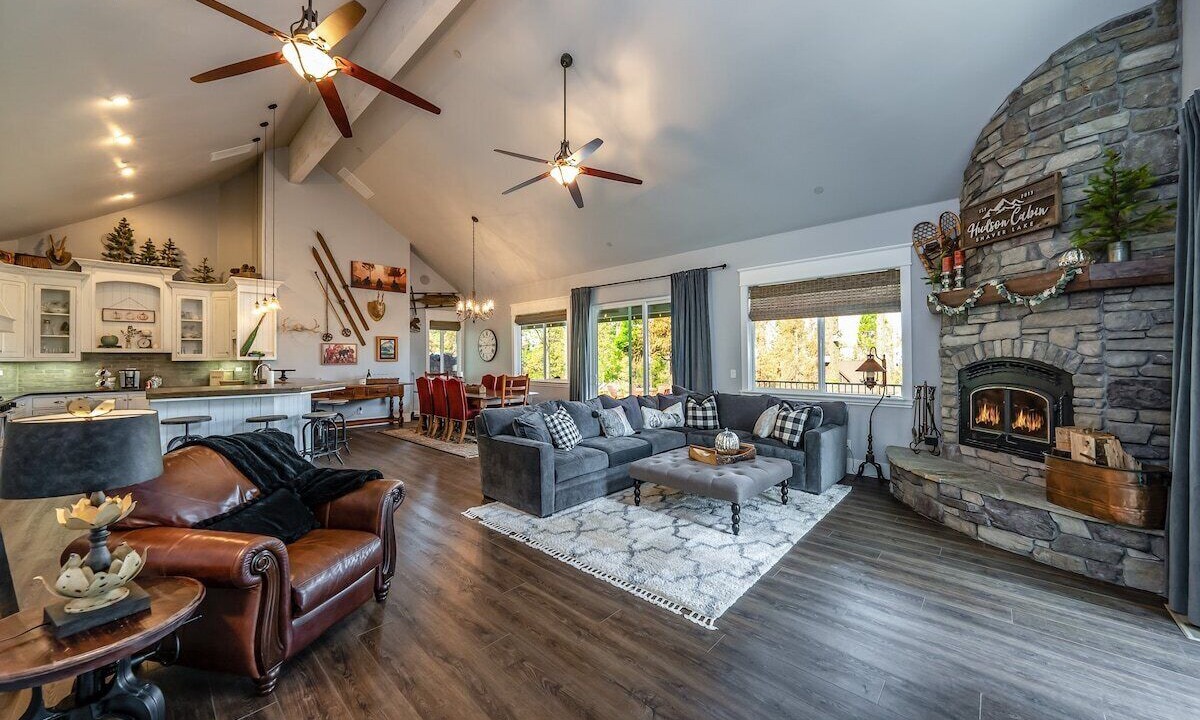 Photo of Bedroom in Dogwood Mountain