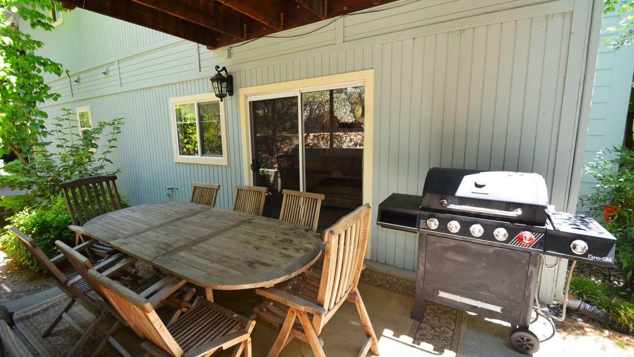 Photo of Outdoor in Bass Lake