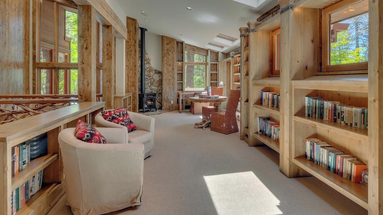 Photo of Others in Incline Village