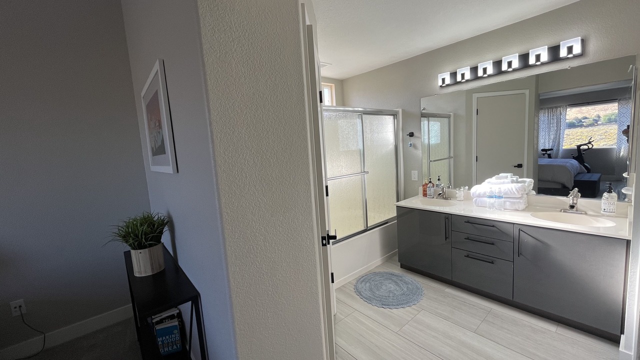 Photo of Bathroom in Sparks