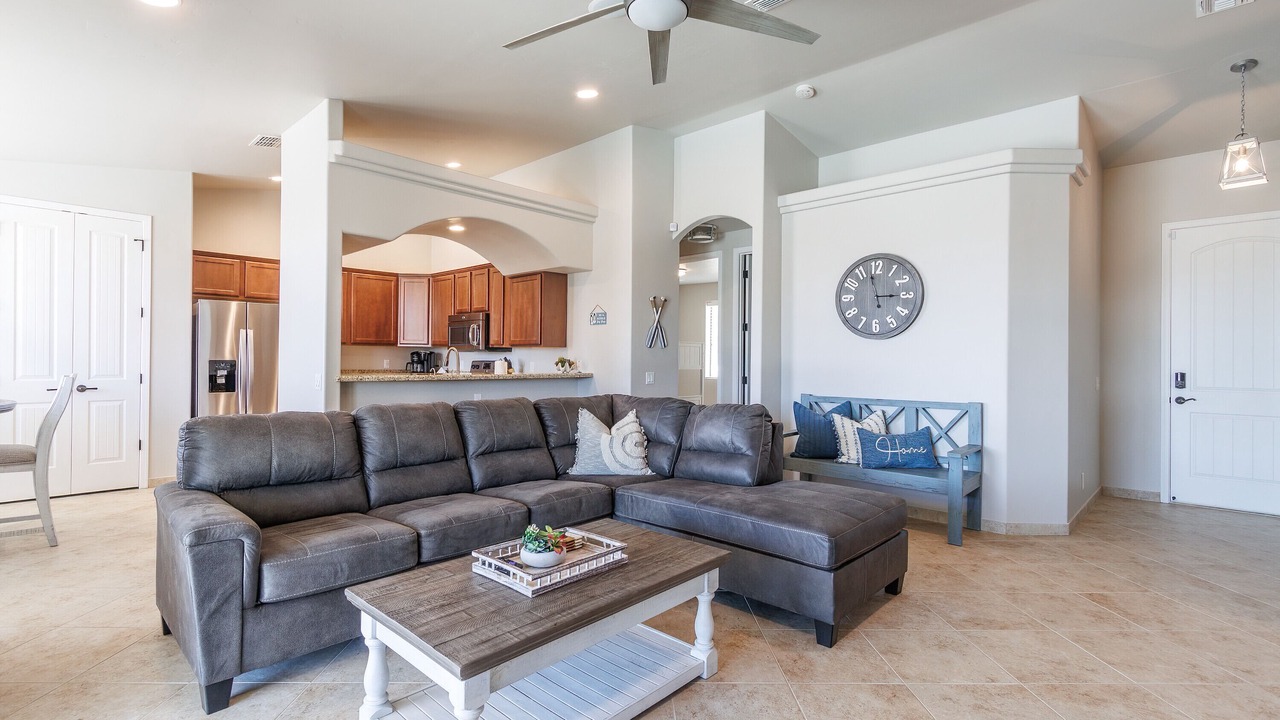 Photo of Livingroom in Lake Havasu City