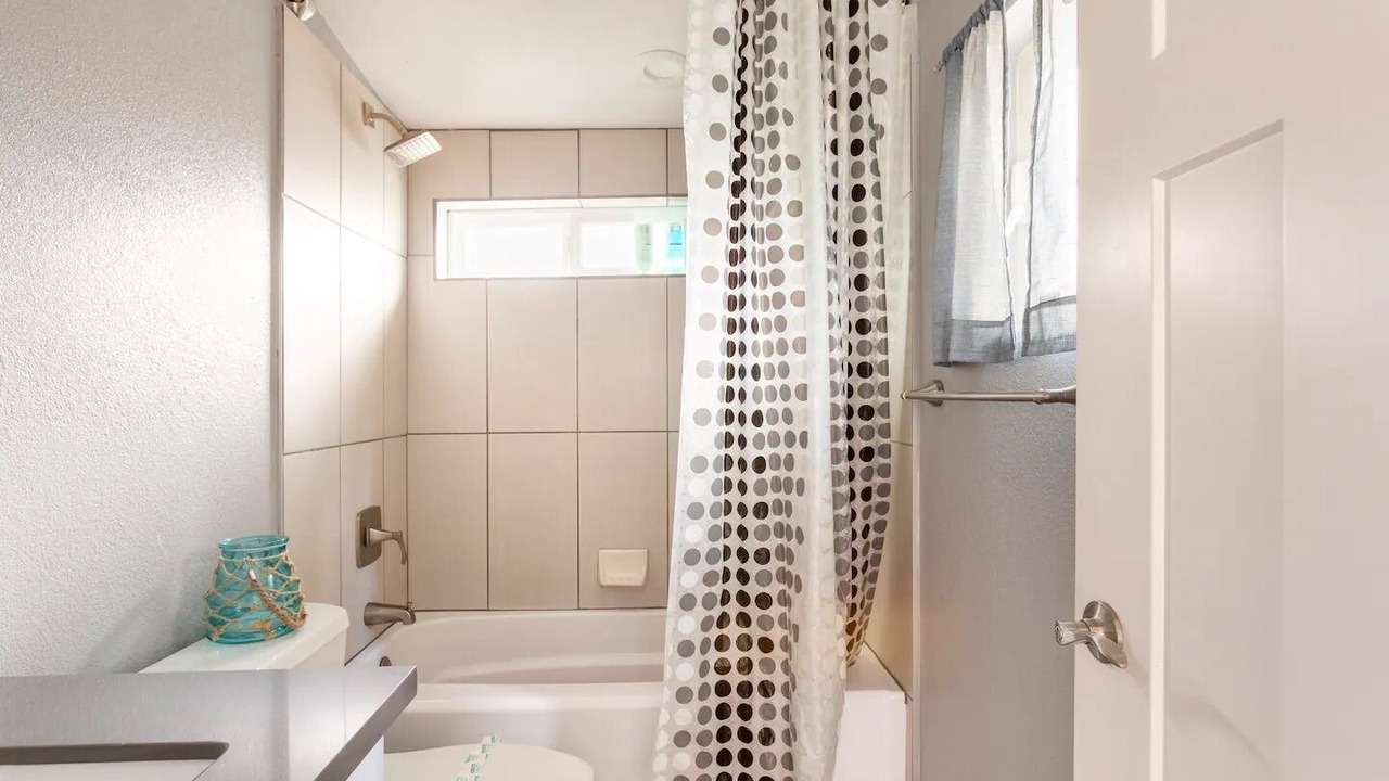 Photo of Bathroom in Tahoe Island