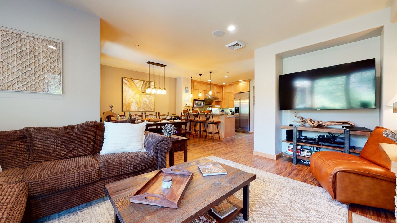 Photo of Livingroom in Woodwinds