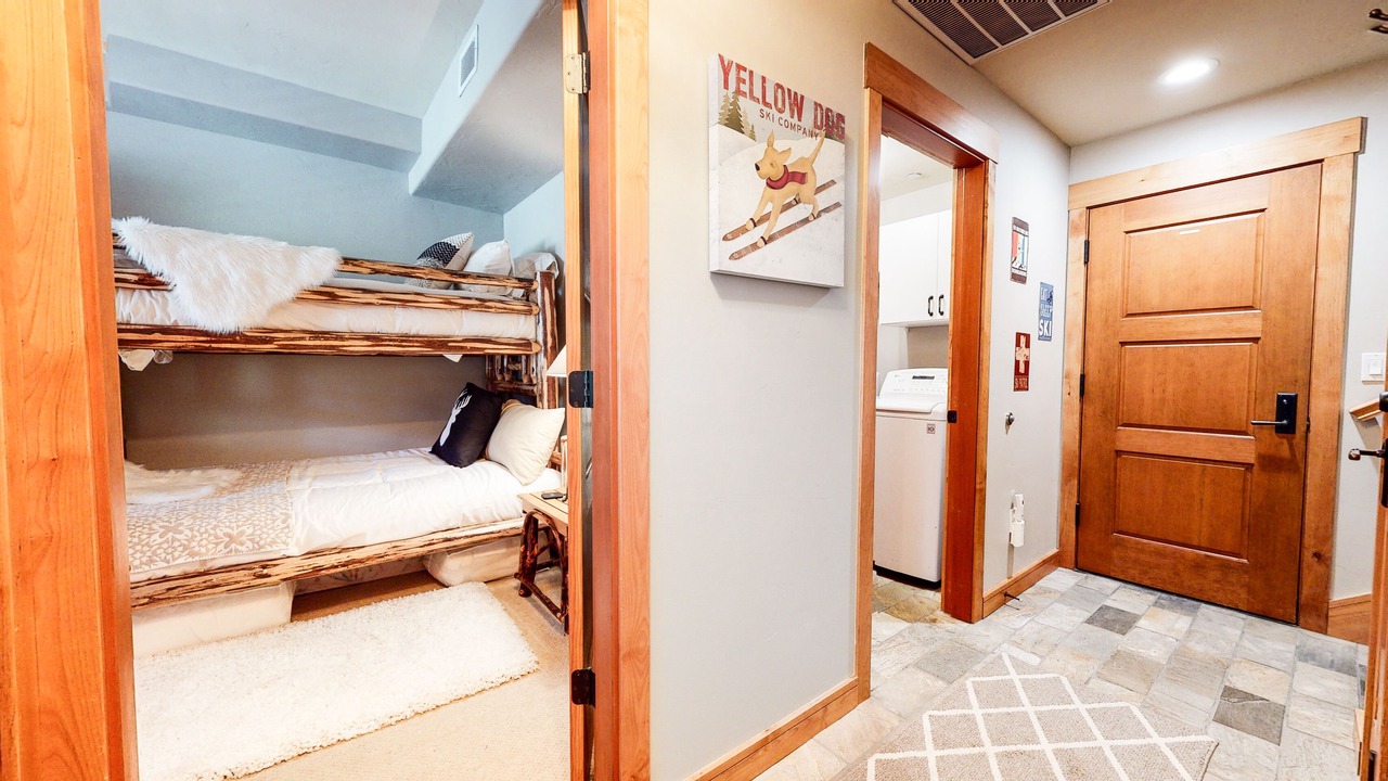 Photo of Bedroom in Woodwinds