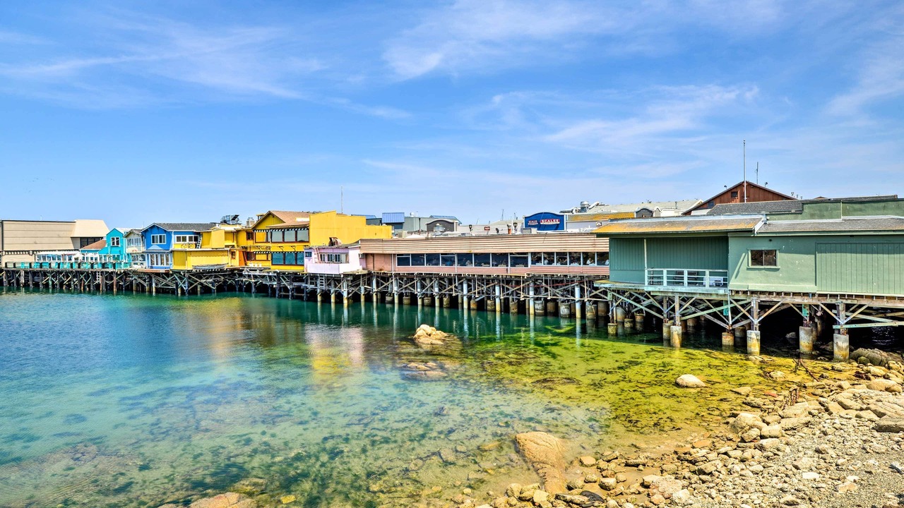 Photo of Others in Downtown Monterey