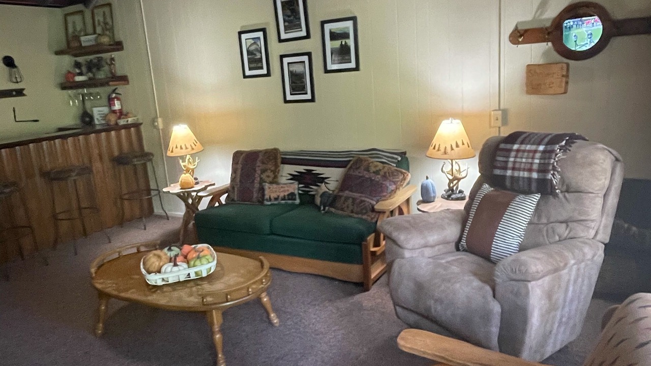 Photo of Livingroom in Sierra Cedars