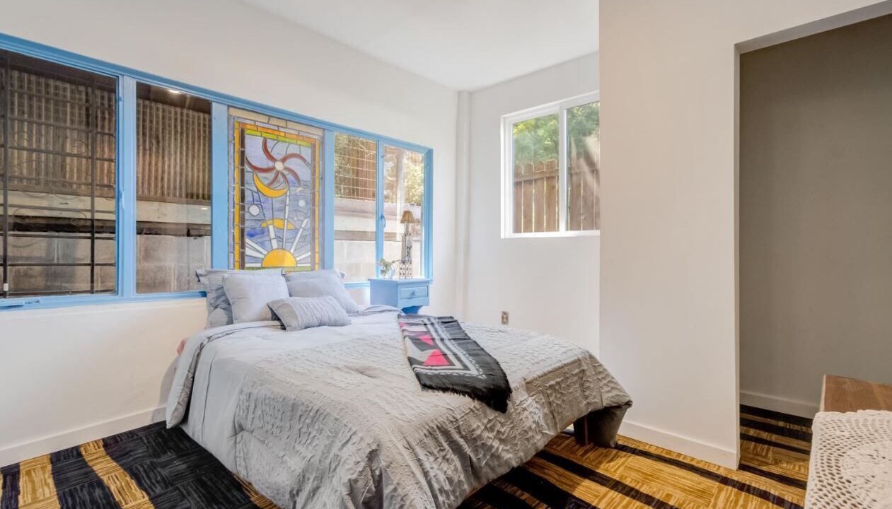 Photo of Bedroom in Oakland