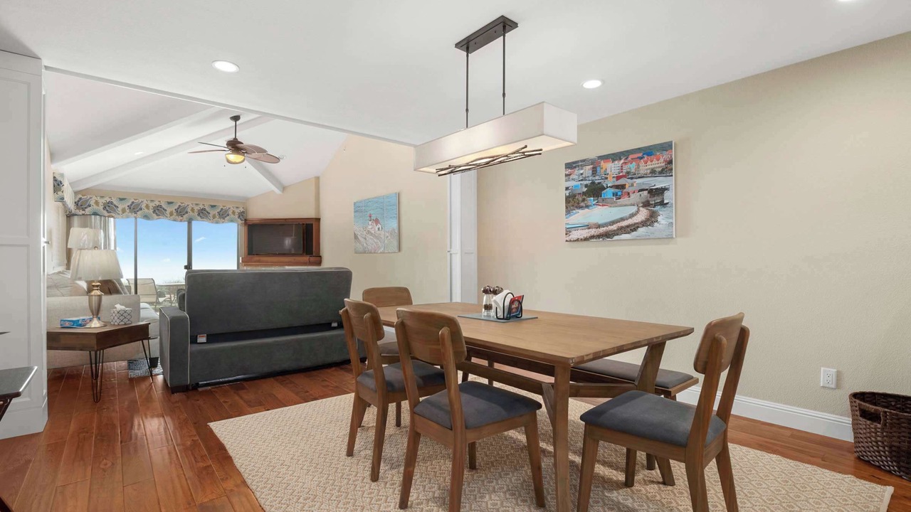 Photo of Bedroom in Rio del Mar