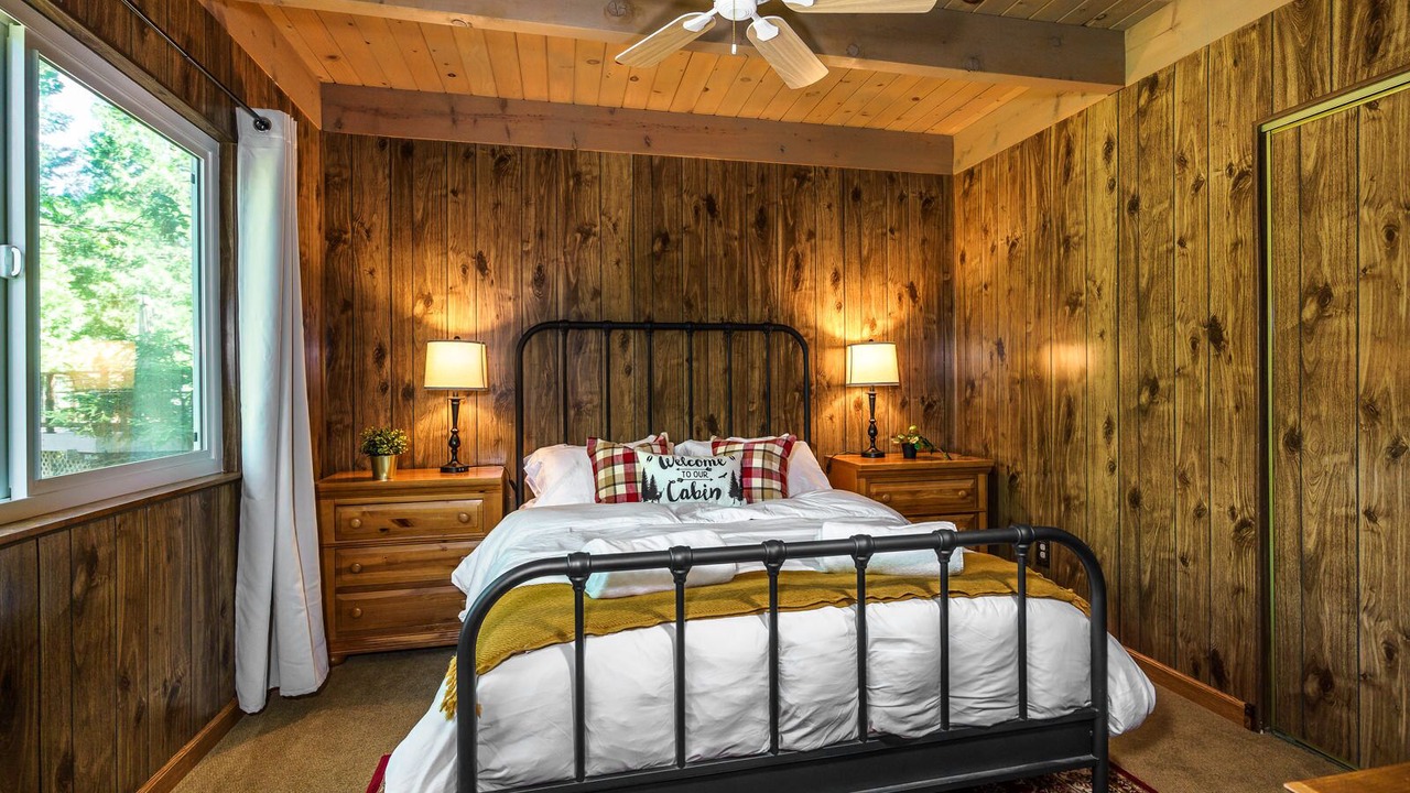 Photo of Bedroom in Twain Harte