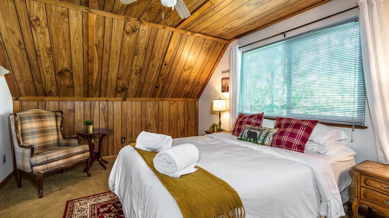 Photo of Bedroom in Twain Harte