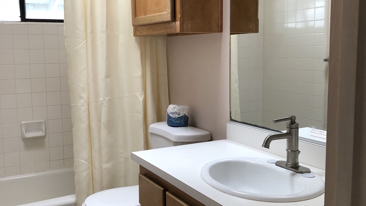 Photo of Bathroom in Park Hill