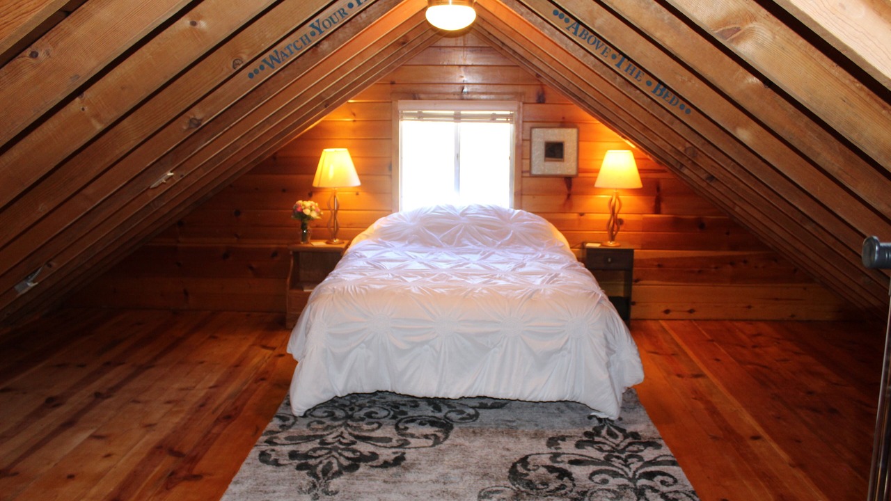 Photo of Bedroom in Oakhurst