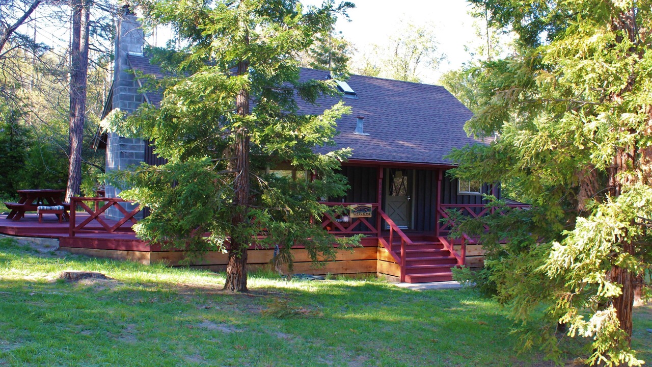 Photo of Outdoor in Oakhurst