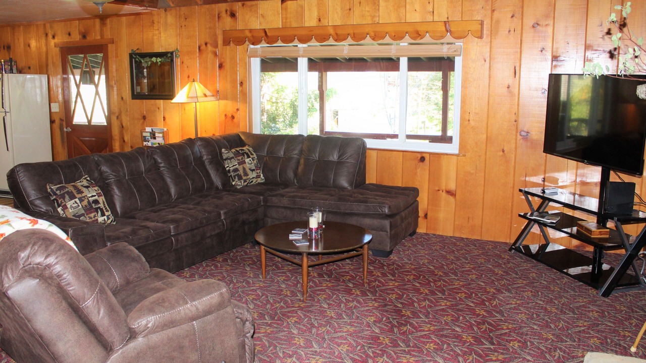 Photo of Livingroom in Oakhurst