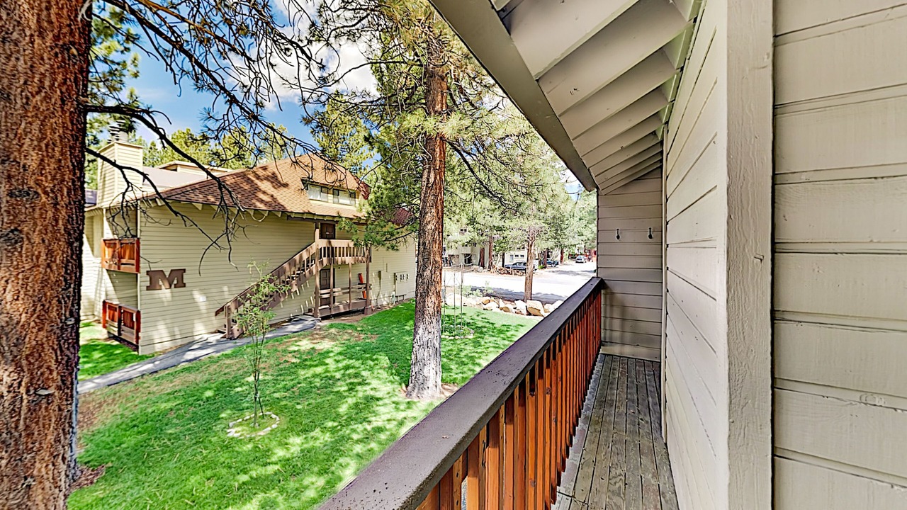 Photo of Outdoor in Mammoth Lakes