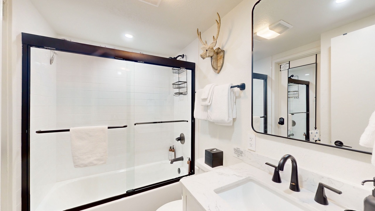 Photo of Bathroom in Mammoth Lakes