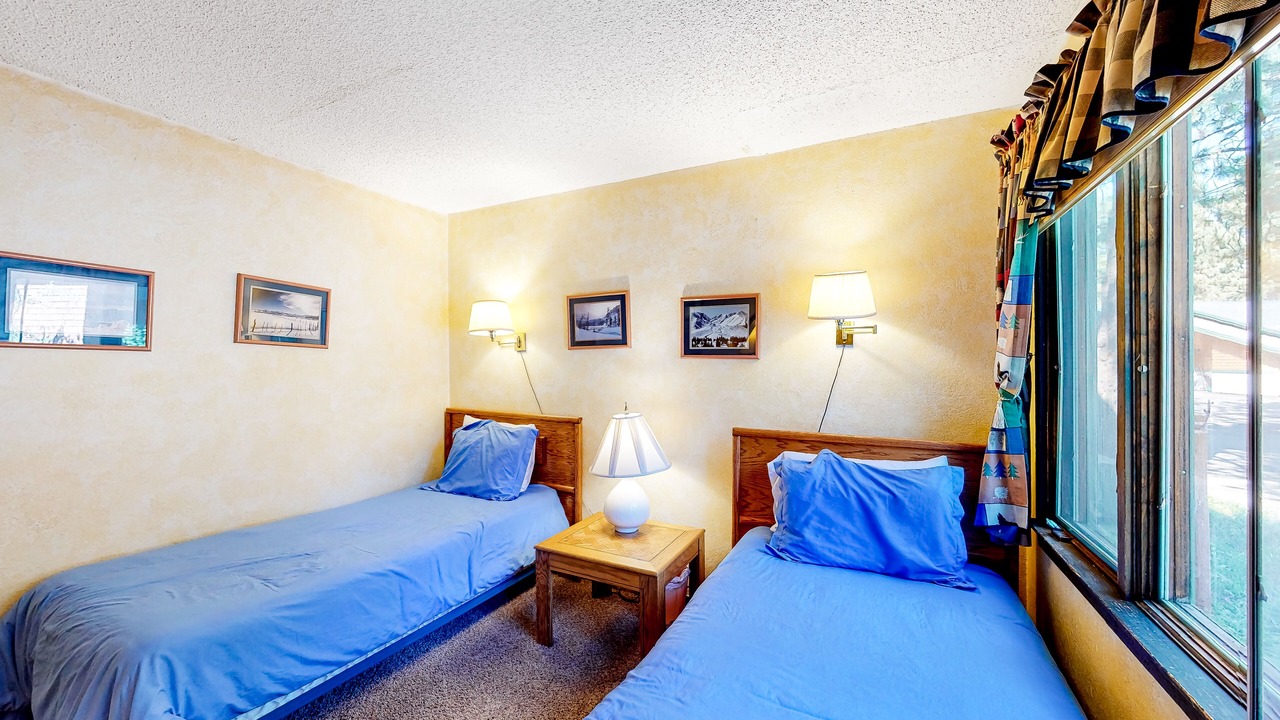Photo of Bedroom in Mammoth Lakes