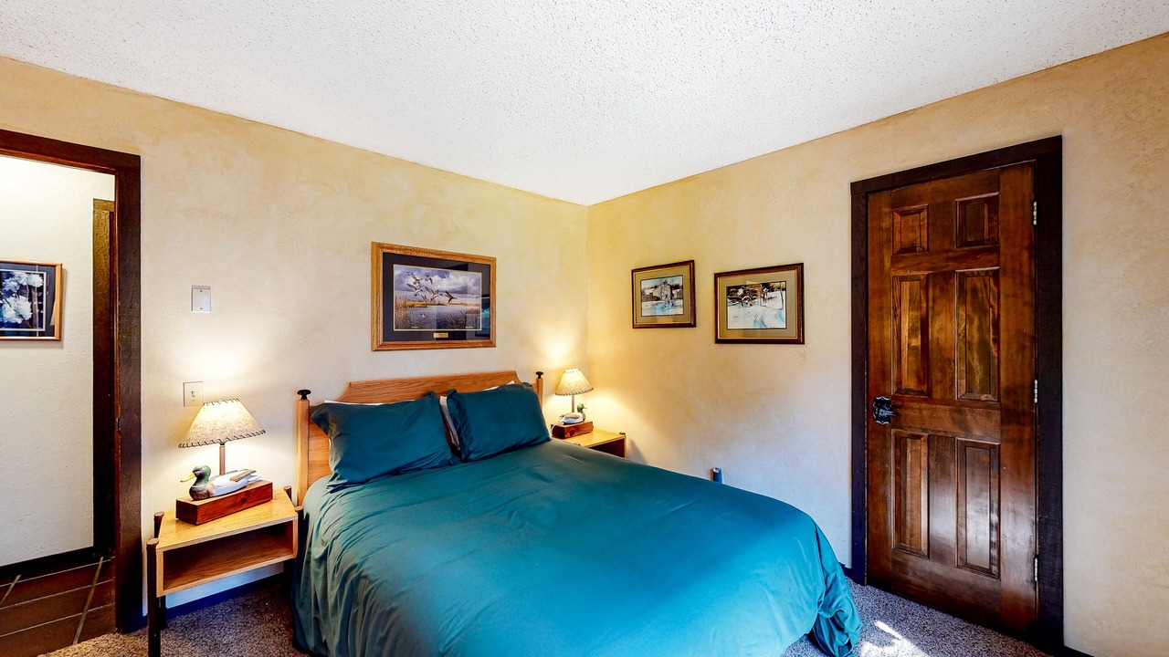 Photo of Bedroom in Mammoth Lakes