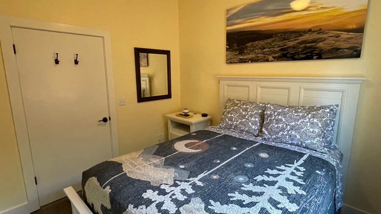 Photo of Bedroom in Granite Ridge