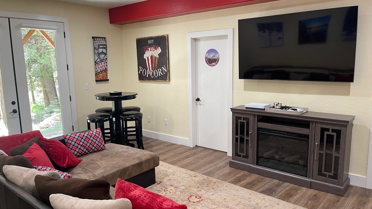 Photo of Livingroom in Granite Ridge