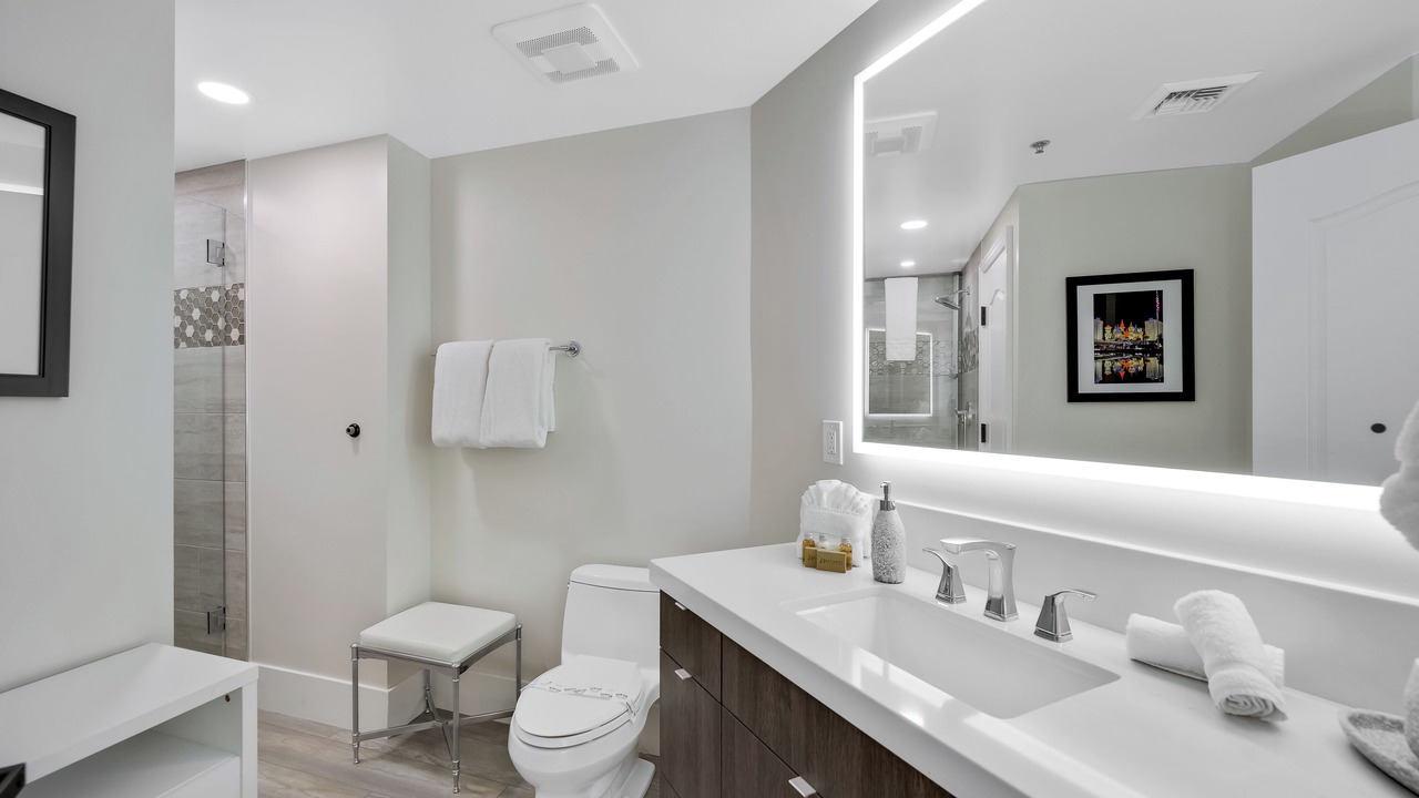 Photo of Bathroom in Lake Las Vegas
