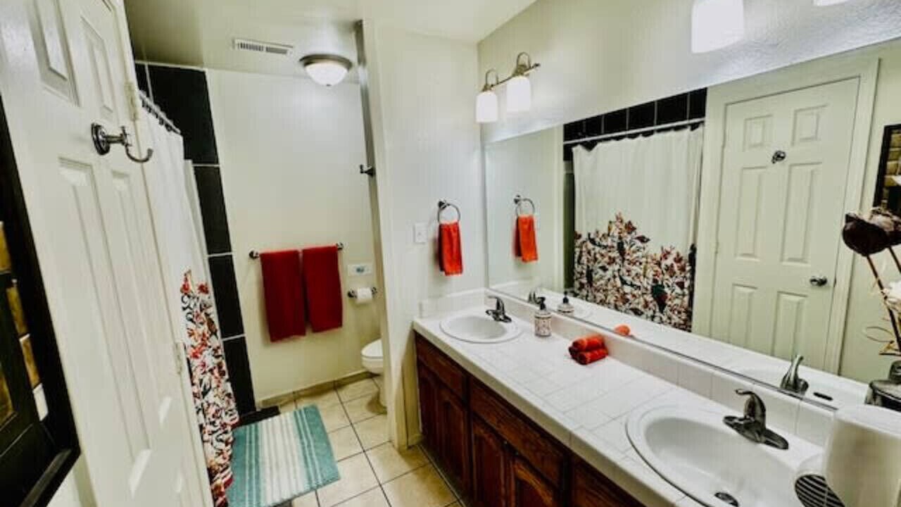 Photo of Bathroom in Coarsegold