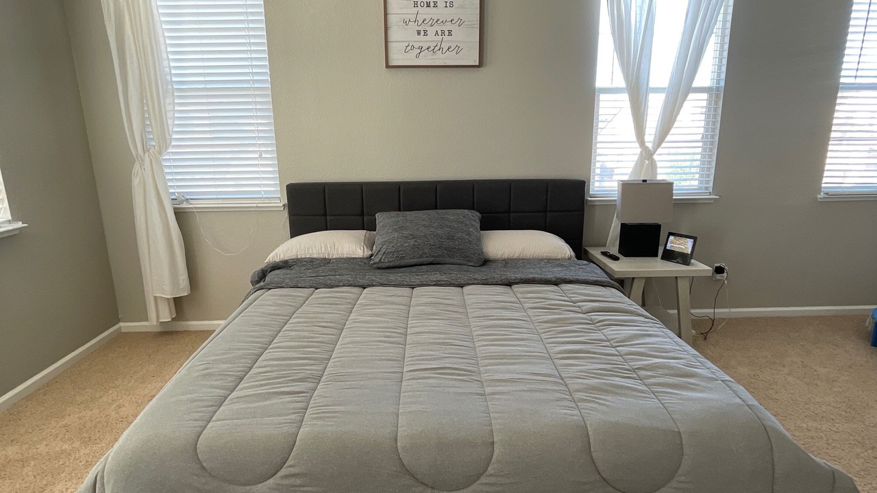 Photo of Bedroom in Sparks