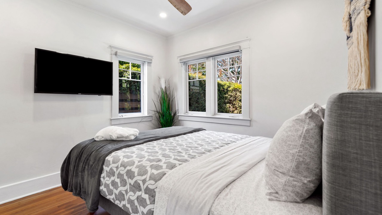 Photo of Bedroom in Carlson Park