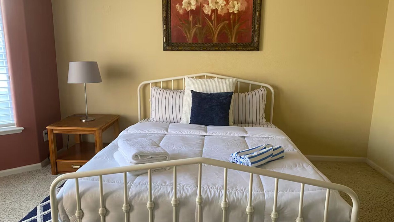 Photo of Bedroom in Oakhurst