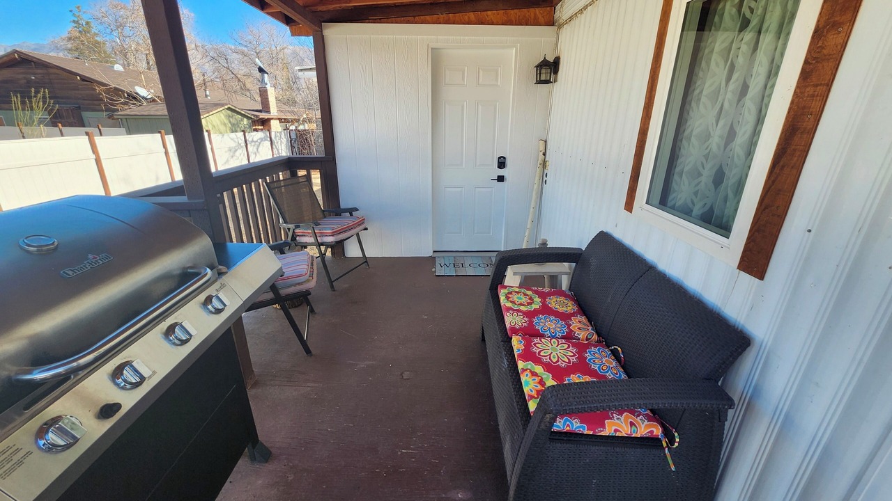 Photo of Patio Balcony in Lone Pine