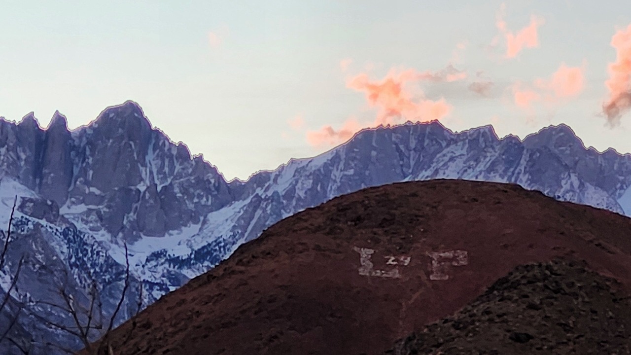Photo of Others in Lone Pine
