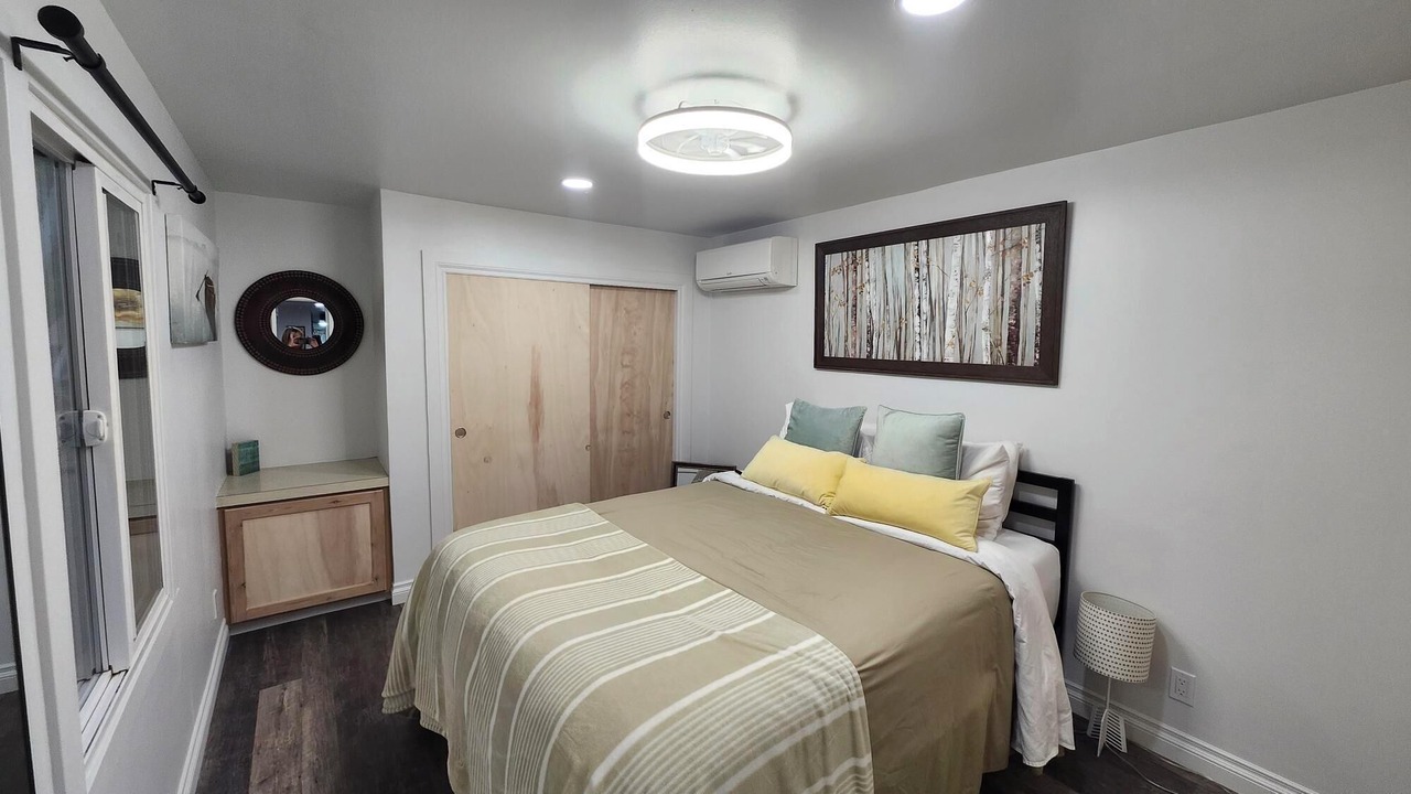 Photo of Bedroom in Lone Pine