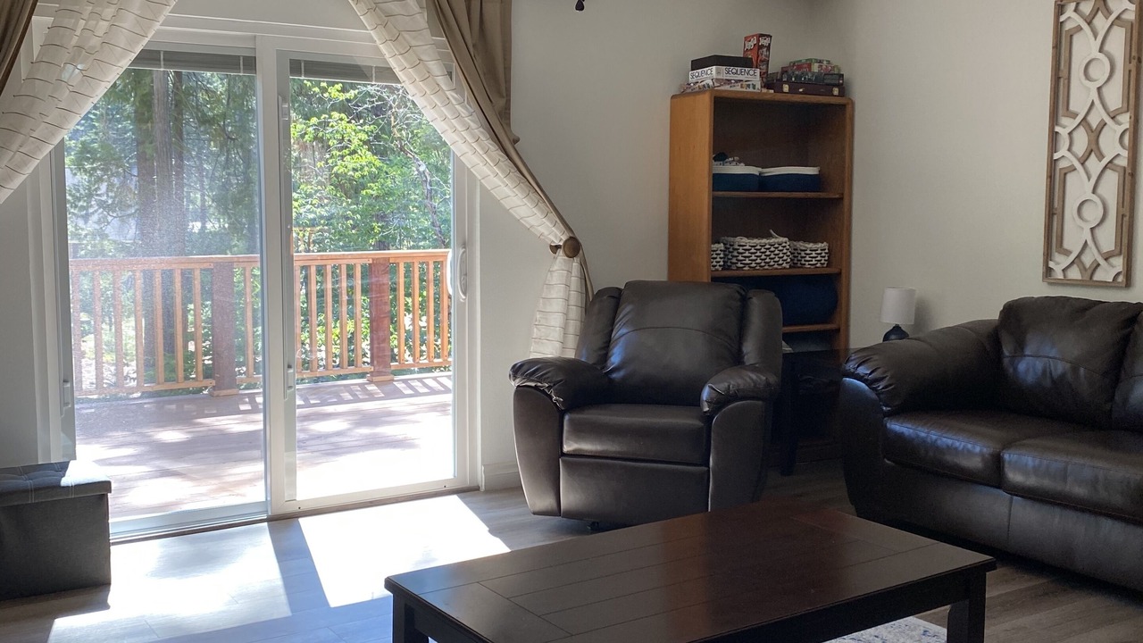 Photo of Livingroom in Sierra Cedars