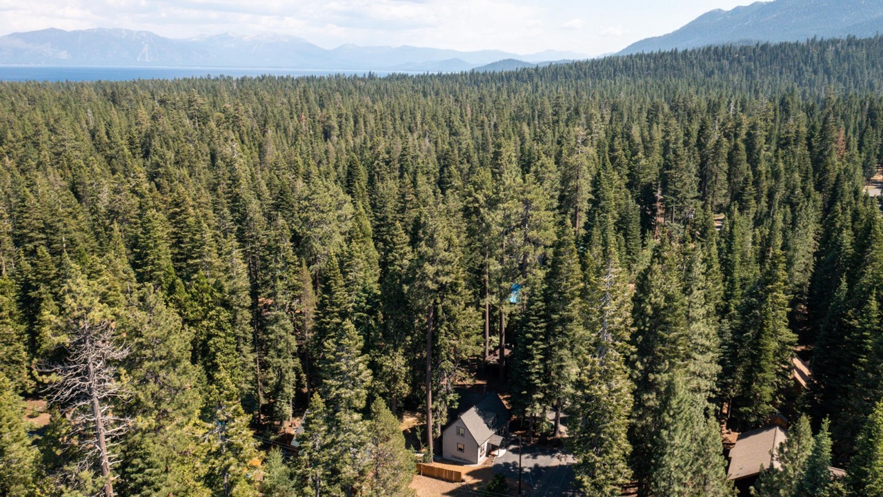Photo of Outdoor in Tahoma