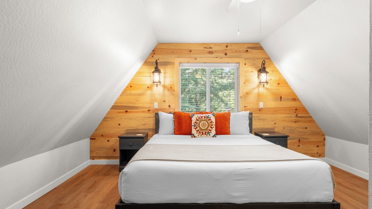 Photo of Bedroom in Tahoma