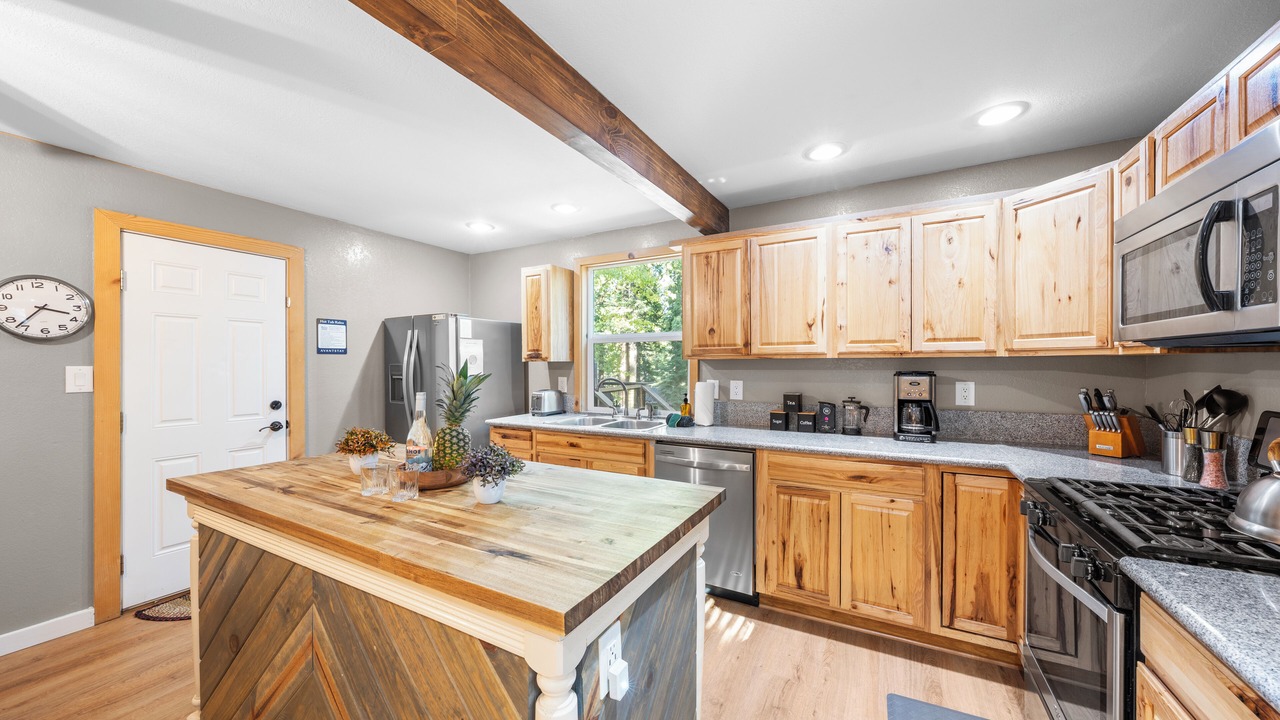Photo of Kitchen in Tahoma