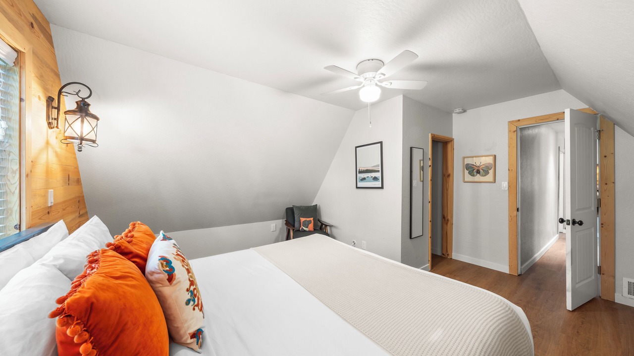 Photo of Bedroom in Tahoma