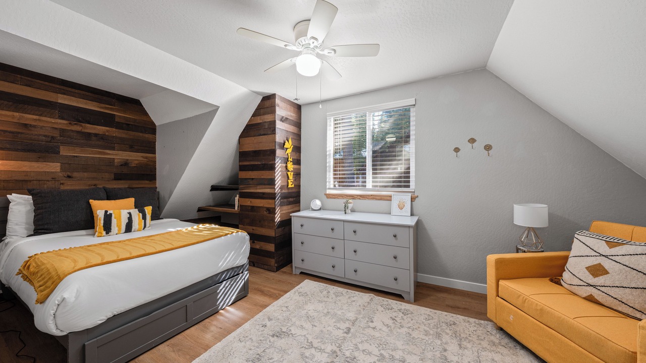 Photo of Bedroom in Tahoma