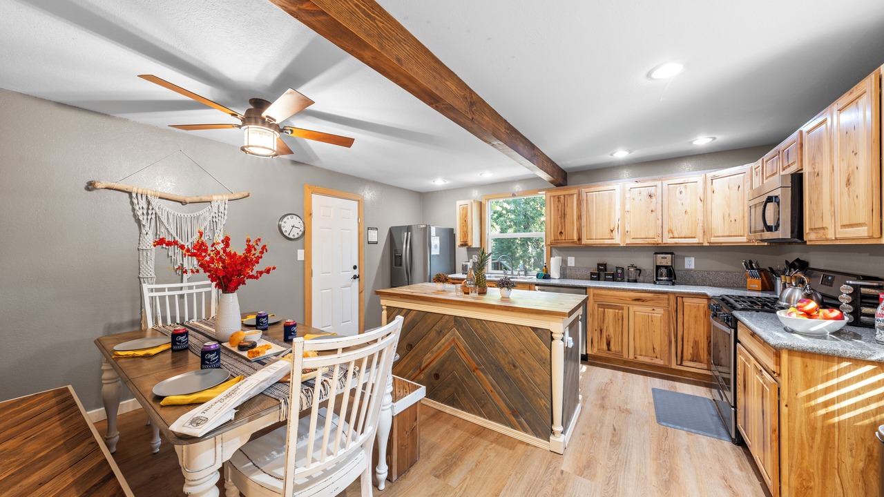 Photo of Kitchen in Tahoma